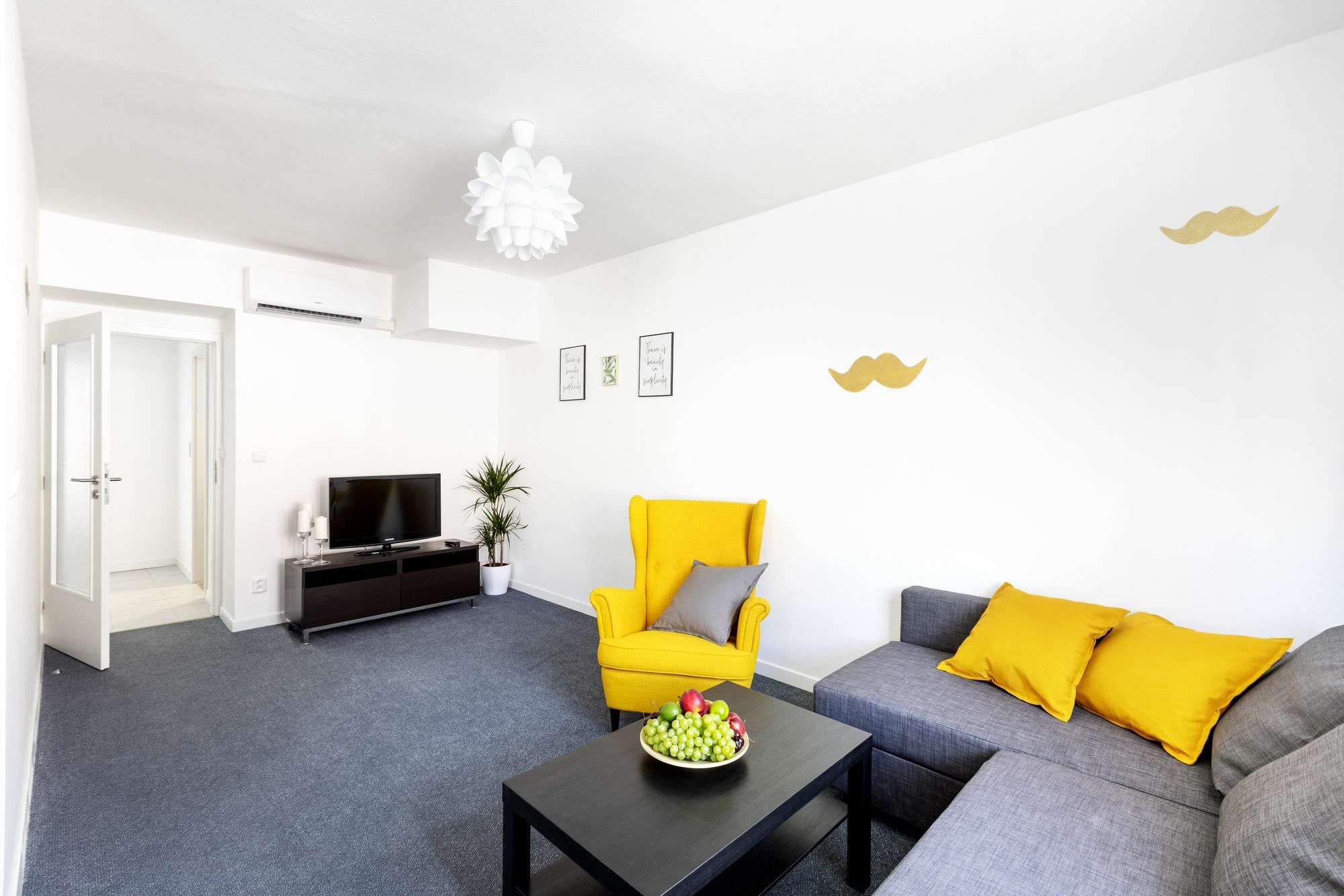 Little Tom Apartments Πράγα Εξωτερικό φωτογραφία